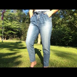 Mom jean! 💘